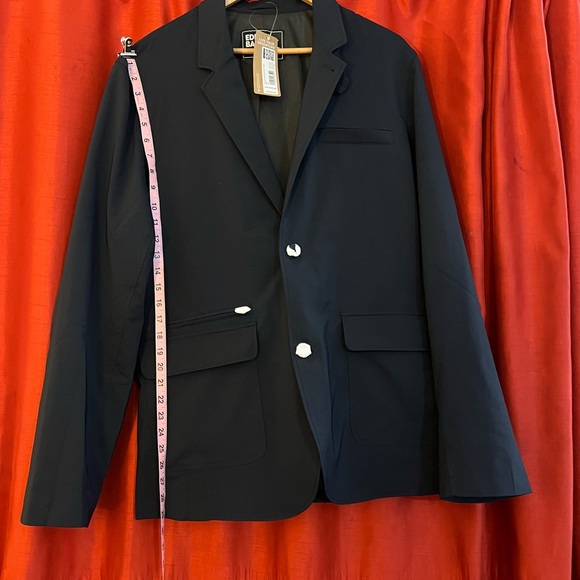 🆕Eddie Bauer Men’s Ultimate Voyager Travel Blazer – Size 44 - Picture 2 of 16